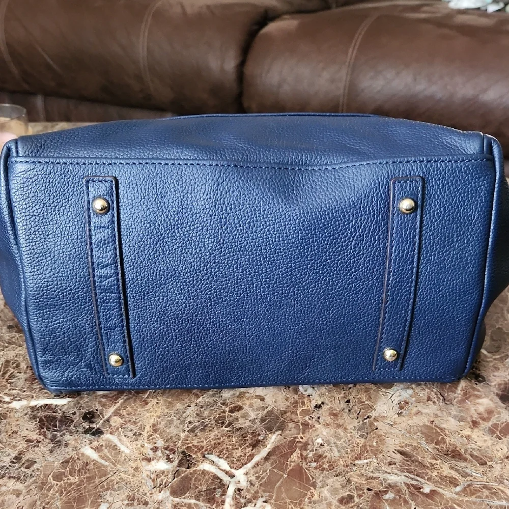 Large Dooney & Bourke Navy Blue Leather Shoulder Bag - Picture 4 of 16